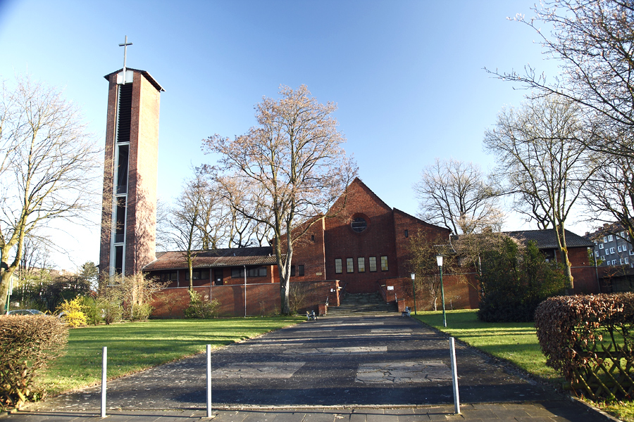 Bild Johanneskirche Leverkusen-Manfort: Rechte Maustaste | Grafik anzeigen zeigt Grafik in abgespeicherter Originalgre!